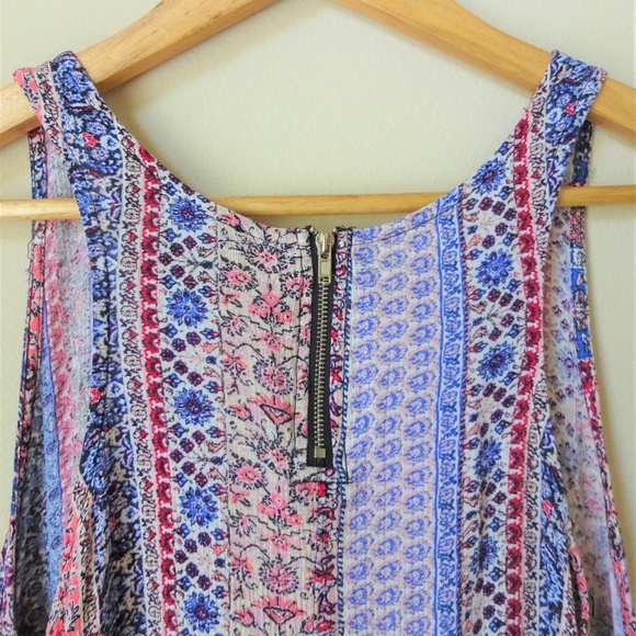 Lumiere Dress with Crochet Cut-out Waist - Picture 5 of 7